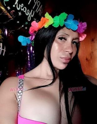 Preciosa Argentina escort culona anal